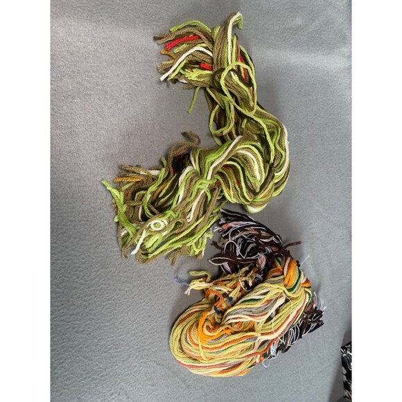 Columbia-Minerva Crewel Picture Kit 16"x16" Pheasant Family Hallmark Design - Picture 6 of 6